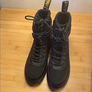 Dr. Marten youth Boots